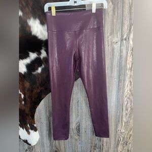 Zyia active size 6-8 (small) nwot plum purple shiny metallic crop leggings